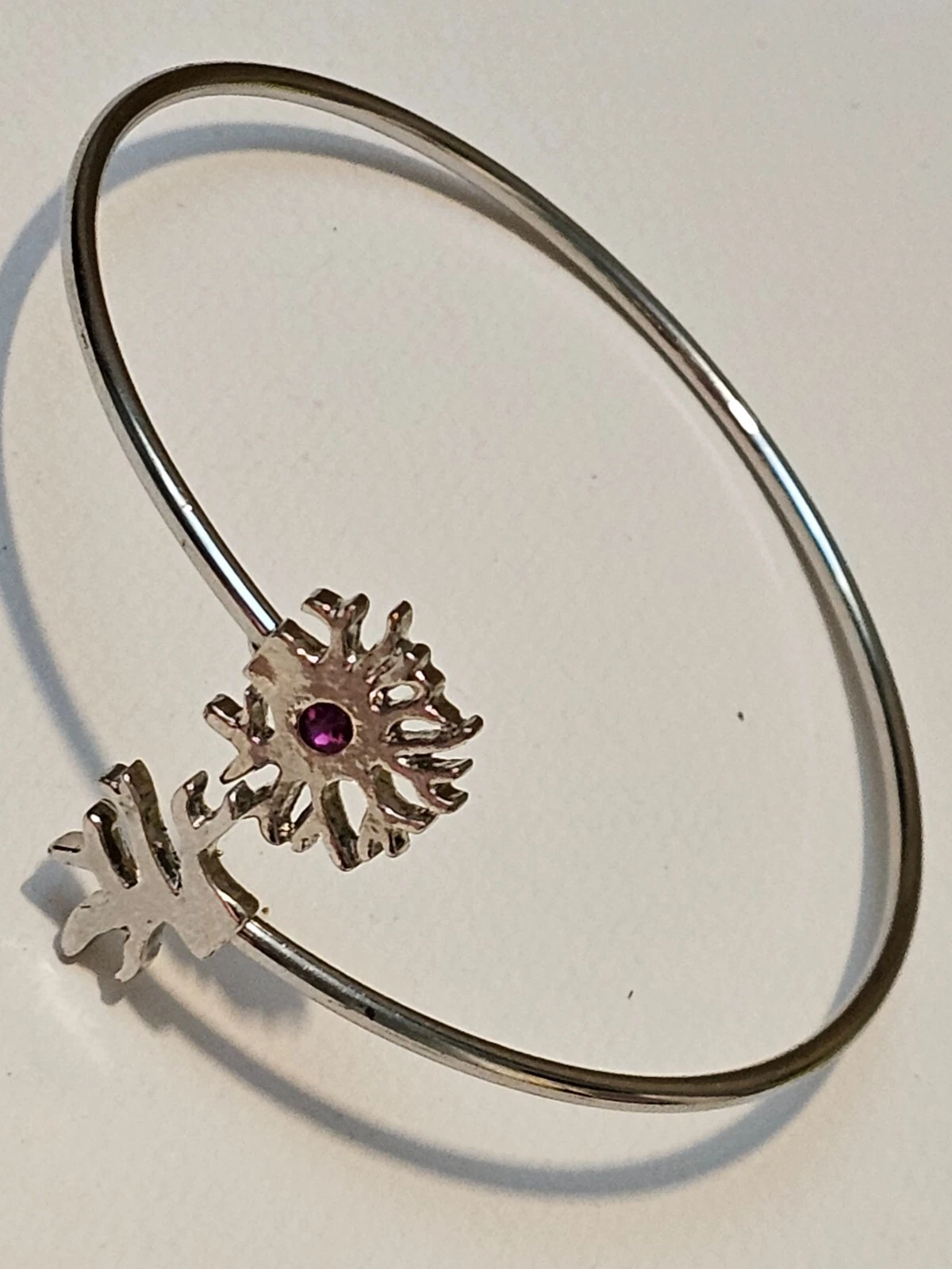 VALENTINO Delicato Bracciale Floreale Tono Argento con Gemma Viola