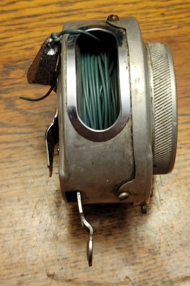 Vintage Revelation V1325 Western Auto Supply Vertical Automatic