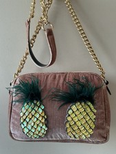 Borsa a tracolla KURT GEIGER donna rosa velluto tema ananas stile scatola