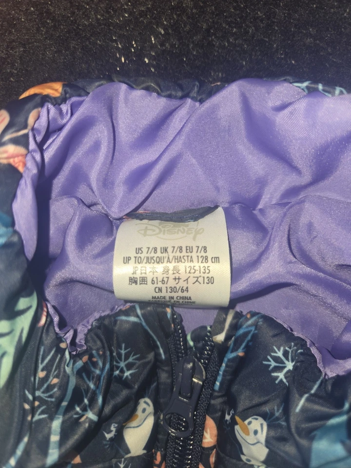 Abrigo acolchado Disney Frozen Movie Girls talla 7/8 Foto 3 de 3