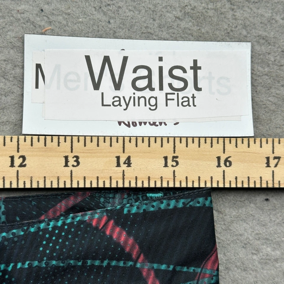 Oakley Thinsulate insulated Snowboard Ski Pants Womens XS Loose Black Geometric - Image 3 of 4