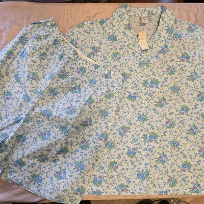 Vintage  Sears Roebuck. Blue Floral 2pc Shorts & Short Sleeve Pajama Set Size 42