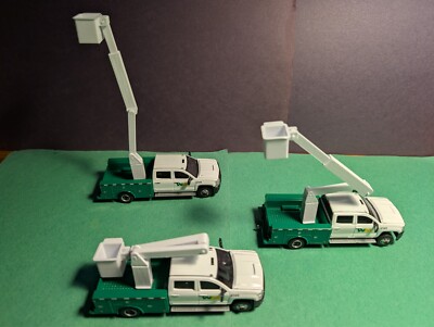 S 1:64 scale bucket lifts for Greenlights/Auto World service trucks