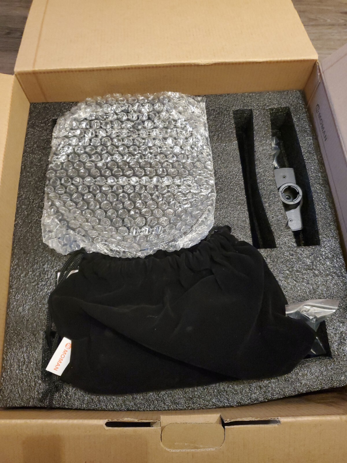 MOMAN MTR Protable Teleprompter RGB Ring Light kit for Smartphone