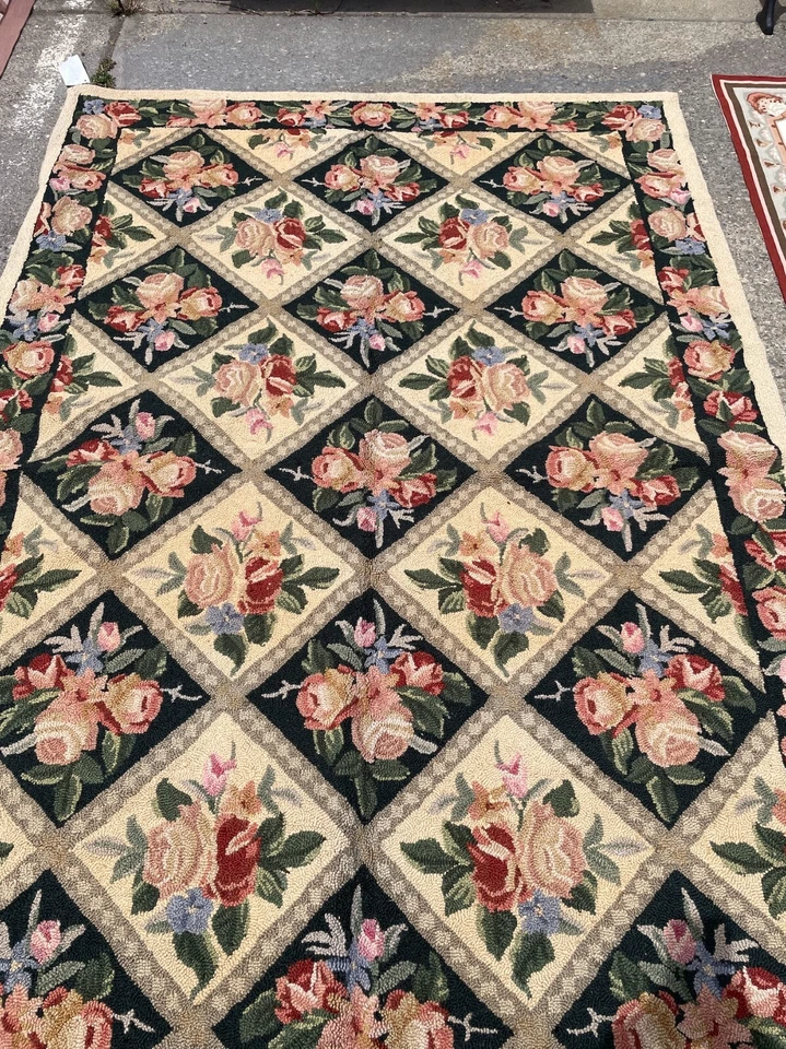 Alfombra tejida a mano única con diseño de rosa, 5,3' x 8,3' Foto 3 de 4