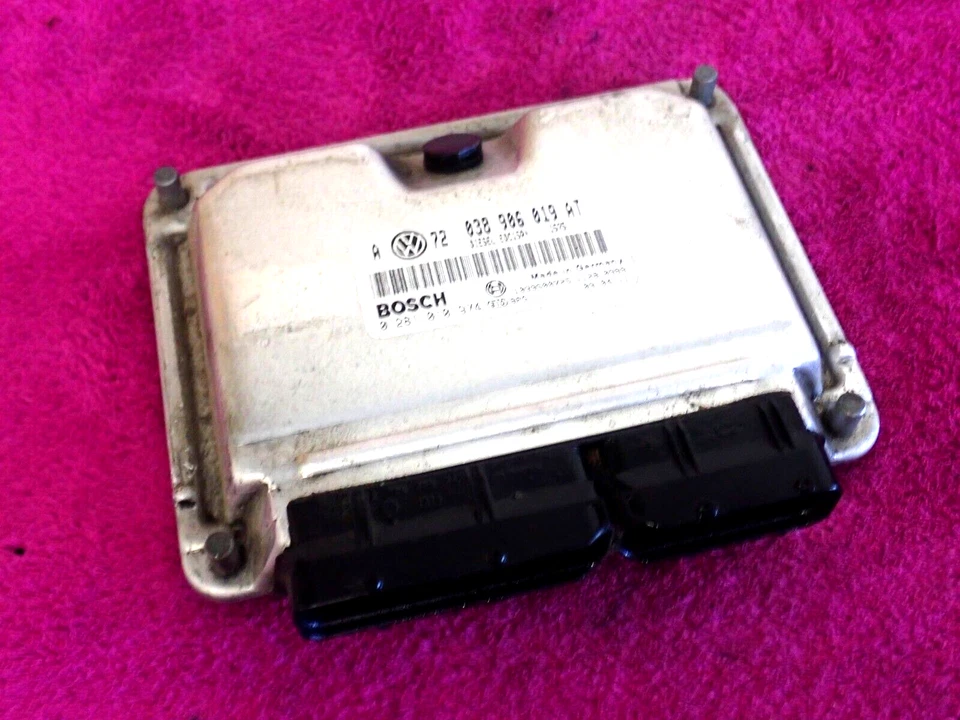 🔹Centralina motore VW Bora Variant 1J6 👍OFFERTA TOP⭐⭐⭐⭐ 038906019AT - Immagine 2 di 4