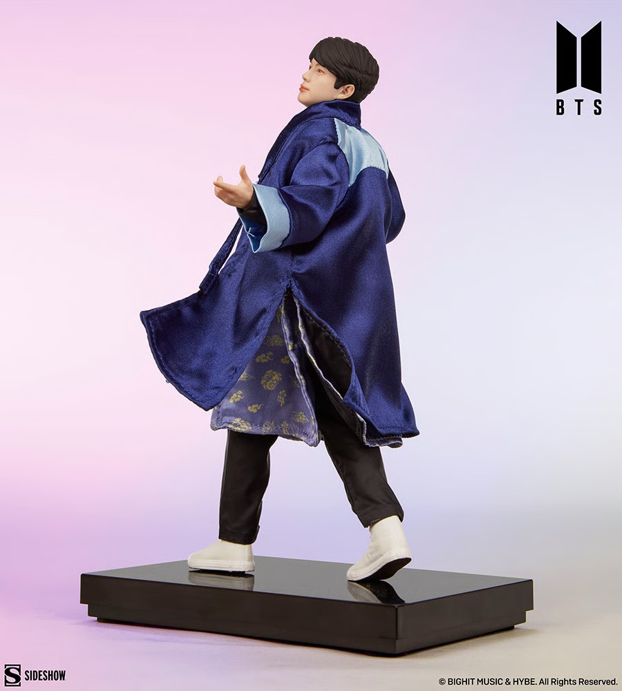 BTS IDOL JIN スタチュー　フィギュア Amazon | BTS IDOL JIN ノンスケールスタチュー 青 | フィギュア