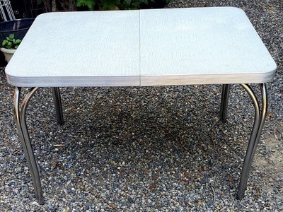 Vintage Retro Formica 1950's Dinette Table Aluminum Edge 47''x35''x29''