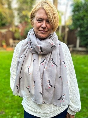 Modeschal Damen Papageientaucher Vogelmuster GRAU