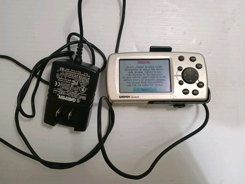 GARMIN QUEST GPS POCKET SIZE HANDHELD BUNDLE - Image 4 of 4