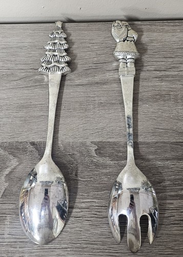 Wallace Silverplate Serveware Salad Set Holiday Christmas Tree & Santa 11"  - Foto 2 di 8