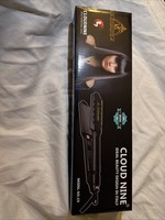 Cloud Nine Hair Straighteners the Original Iron, Black Ceramic wide plate.