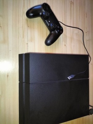 Sony Playstation 4 500GB Heimkonsole - Schwarz (CUH-1216A)