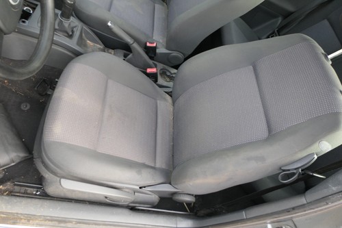 VW Polo 9N3 9N vorne links Sitz Fahrersitz 2/3-Türer