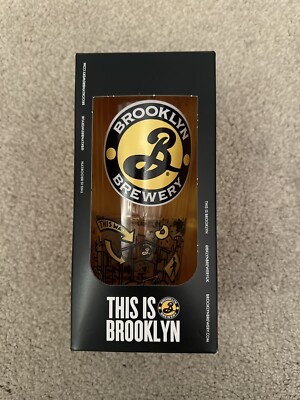 Brooklyn Brewery Pilsner Glas verpackt 2024