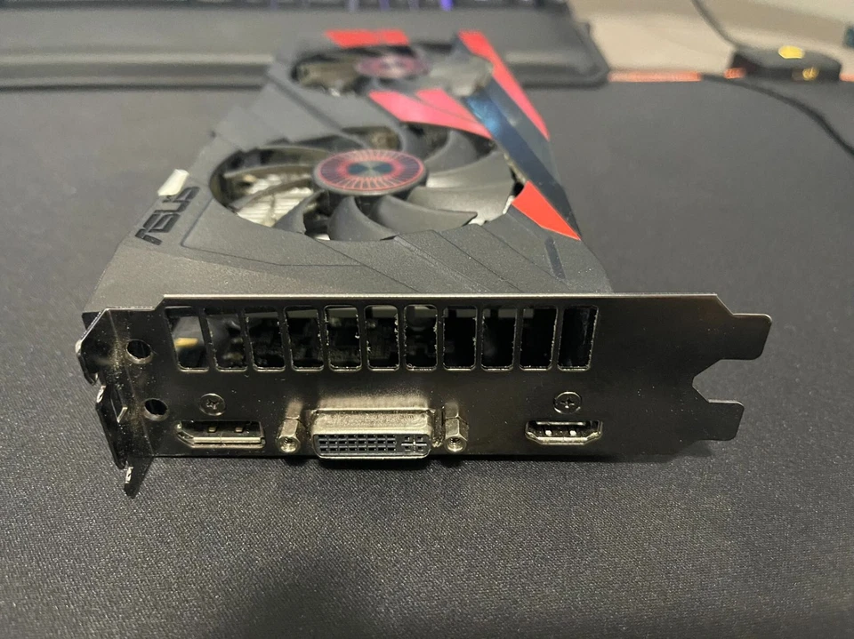 Asus GTX960 4GD5 - Image 3 of 4