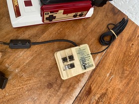Nintendo Family Computer + Network System + Cartridge + Games
