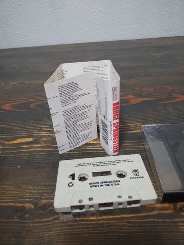 Bruce Springsteen Born in the USA Cassette Tape 1984 Columbia Records - Picture 2 of 3