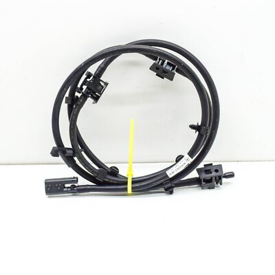 MB GLC X253 Front Windscreen Washer Nozzles Heated A2538602300 NEW