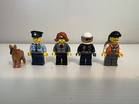 LEGO CITY: Mobile Command Center (60139); USED; COMPLETE with Instructions