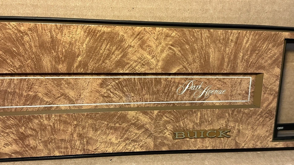OEM 1980-90 Buick Electra Park Avenue right Dash Panel Woodgrain Bezel Passenger - Image 3 of 4