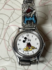 MICKEY MOUSE QUARTZ KIDS WRIST WATCH WITH CUSTOMIZED WATCH BAND NEW BATTERY NICE