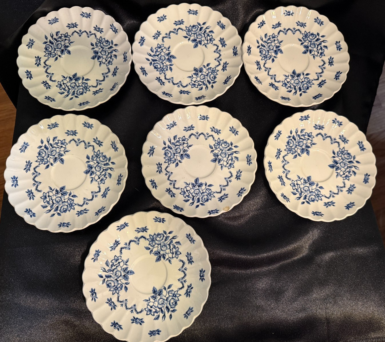 VTG J&G MEAKIN CHATSWORTH SAUCERS set of 7 blue floral England VG