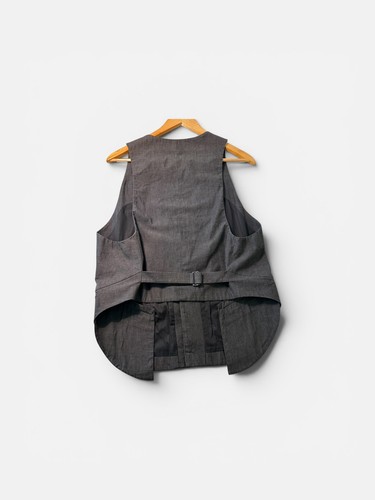 Helmut Lang Mens Button Up Vest: perfect over a Tee~JFK styled, or w/Sport Coat
