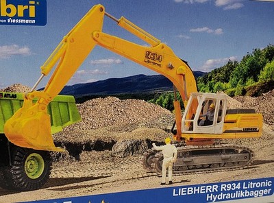 KIBRI NEW #11285 HO Scale Unassembled KIT Liebherr R934 Tracked Excavator