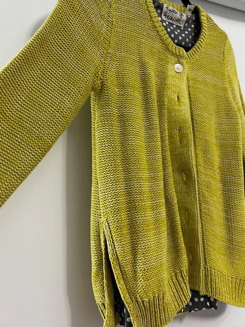 field flower button up sweater - womens size med- mustard color - Image 4 of 4