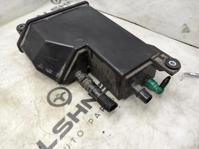 Subaru Impreza 2014 bote de emisiones evaporador de vapor de combustible de 2,0 L 138600-7280 OEM Foto 4 de 4