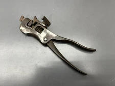 (S) VINTAGE ANTIQUE E. C. STEARNS 9" SAW SET ADJUSTABLE TOOTH SETTER - VGC - USA