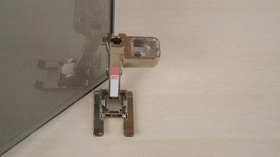 Bernina Open Toe Embroidery/Applique Foot #20C - 9mm - New Style - Image 2 of 3