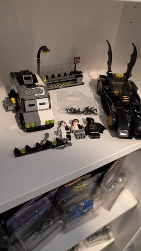 LEGO Batman The Batmobile: Two-Face's Escape 7781 Used Complete Set