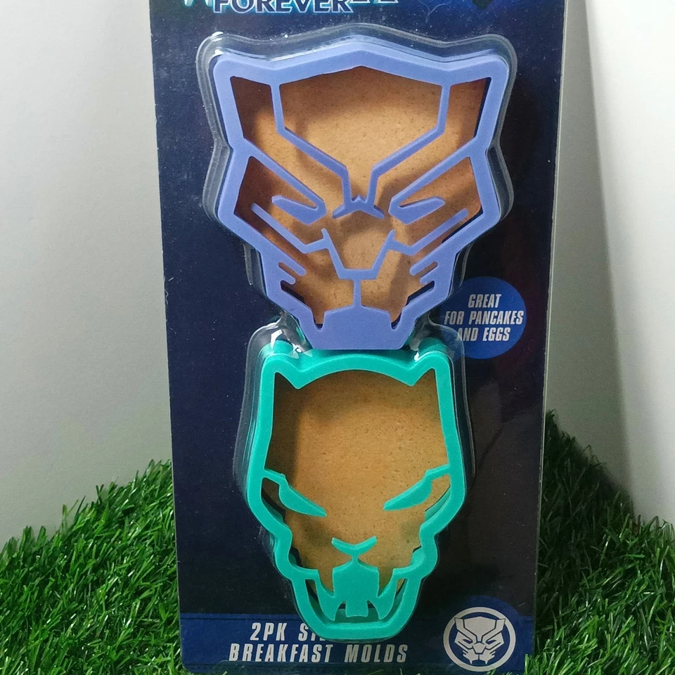 Black Panther Silicone Breakfast Wakanda Forever Panther Molds Marvel New 2Pk - Image 2 of 4