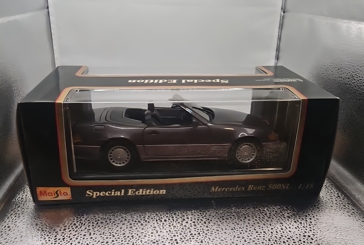 Maisto Special Edition Mercedes-benz 500sl Diecast Car 1 18