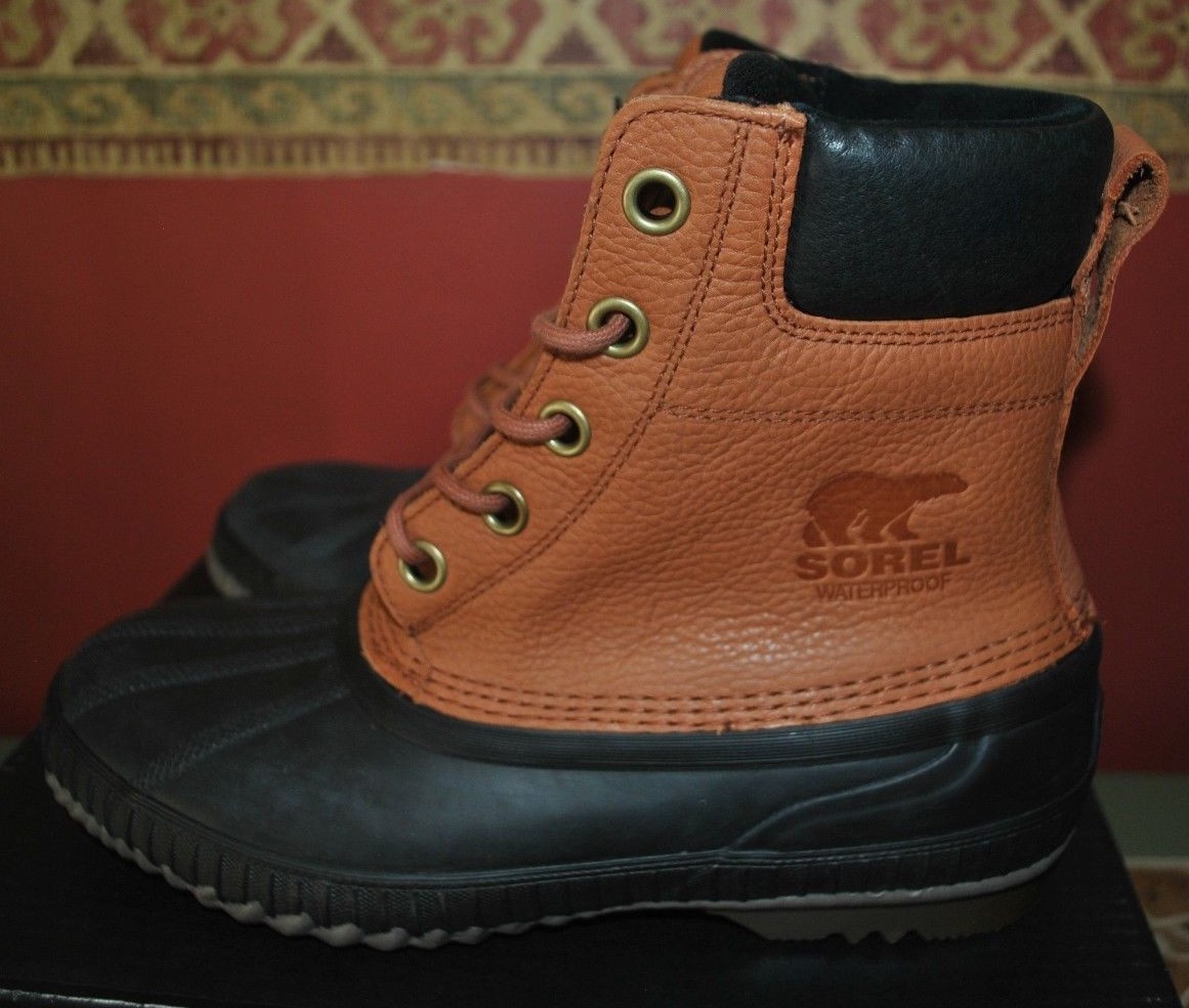 sorel black duck boots