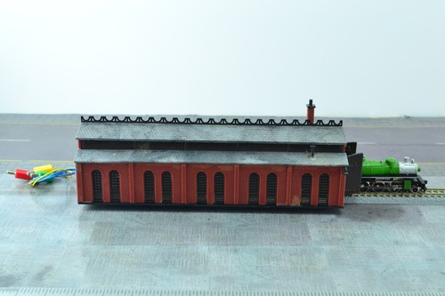 Marklin 8981 Locomotora Motor Cobertizo Puertas Eléctricas Construidas Escala Z 1:220 (Z6929 - Imagen 2 de 7