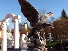 Steinfigur, Adlerfigur, Steinstatue H.33 cm Steinguss, Vögel, Tiere, Gartenfigur
