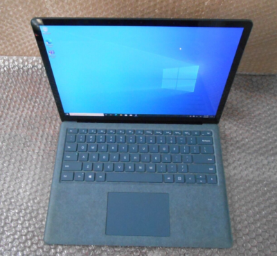 Microsoft Surface Laptop Intel Core i7 -7660U 8GB RAM 256GB -READ