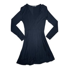 Long Sleeve Black Dress V-neck Mini Skater Dress Pretty Little Thing Size 10 VGC