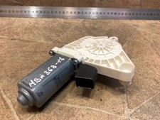 Mercedes-Benz CLA C117 X117 W117 2018 Vorne links Fensterhebermotor T&uuml;r vorne