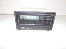 ^^ EDWARDS PENNING 1002 VACUUM GAUGE CONTROLLER (DPA68)