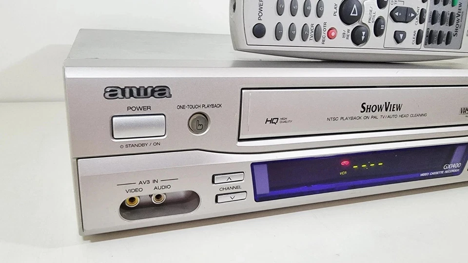 VIDEOREGISTRATORE VHS AIWA GX1400 LETTORE CASSETTE VINTAGE VCR FUNZIONANTE - Immagine 2 di 4