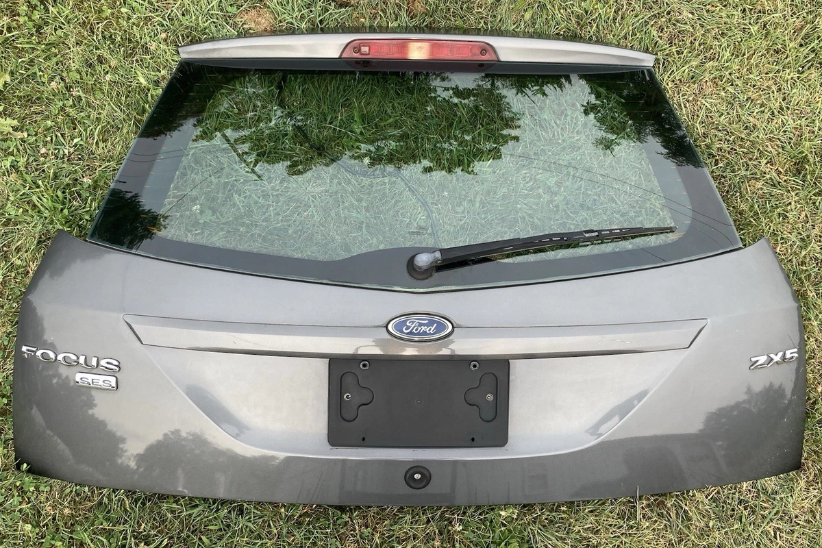 2000-2007 FORD FOCUS ZX3 / ZX5 HATCHBACK DOOR TRUNK LID W/ GLASS