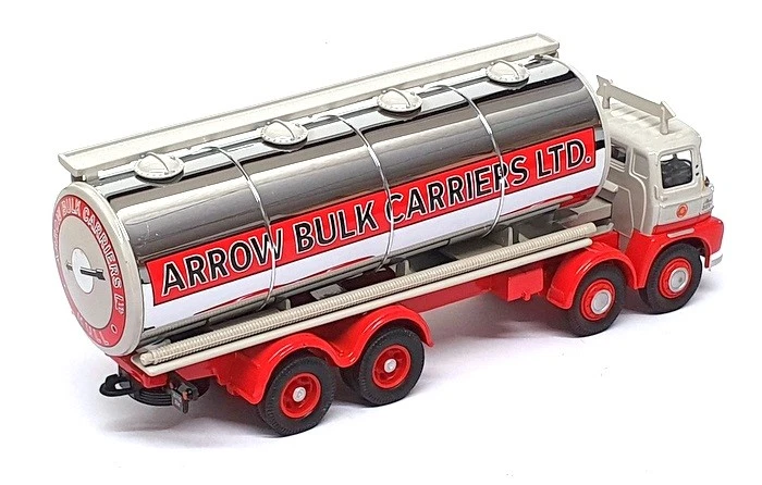 Corgi 1/50 Scale 13701 - Foden S1 Cylindrical Tanker - Arrow Bulk Carriers Ltd - Image 2 of 4