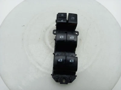 TOYOTA PRIUS Electric Window Switch 2015-2021 5 Door Hatchback 8404047080 - Image 1 of 4