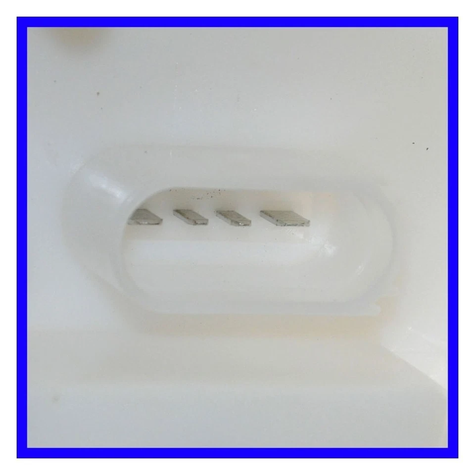 For Volkswagen Jetta 1999-2005 TRQ Fuel Pump & Sender Assembly - Image 2 of 3