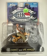JADA HOMIE ROLLERZ MC MOTO CLUB CHANGO y COLGADOR MONO Dorado Escala 1:24 Nuevo