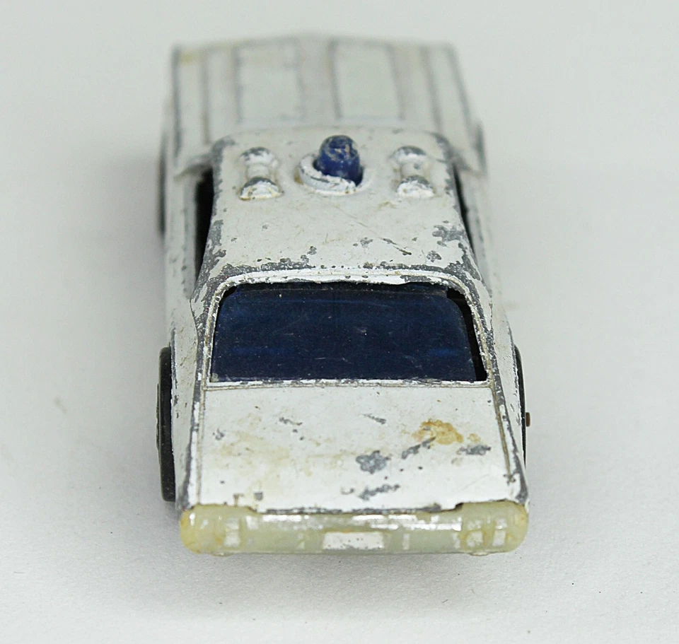 De colección Original RedLine Hot Wheels Police Cruiser 1973 Hong Kong Blanco Foto 3 de 4